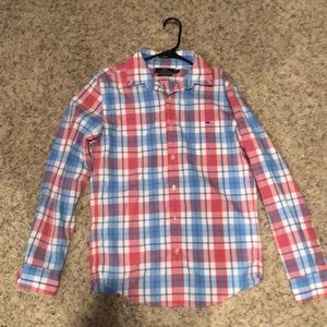 Vineyard vines button down
